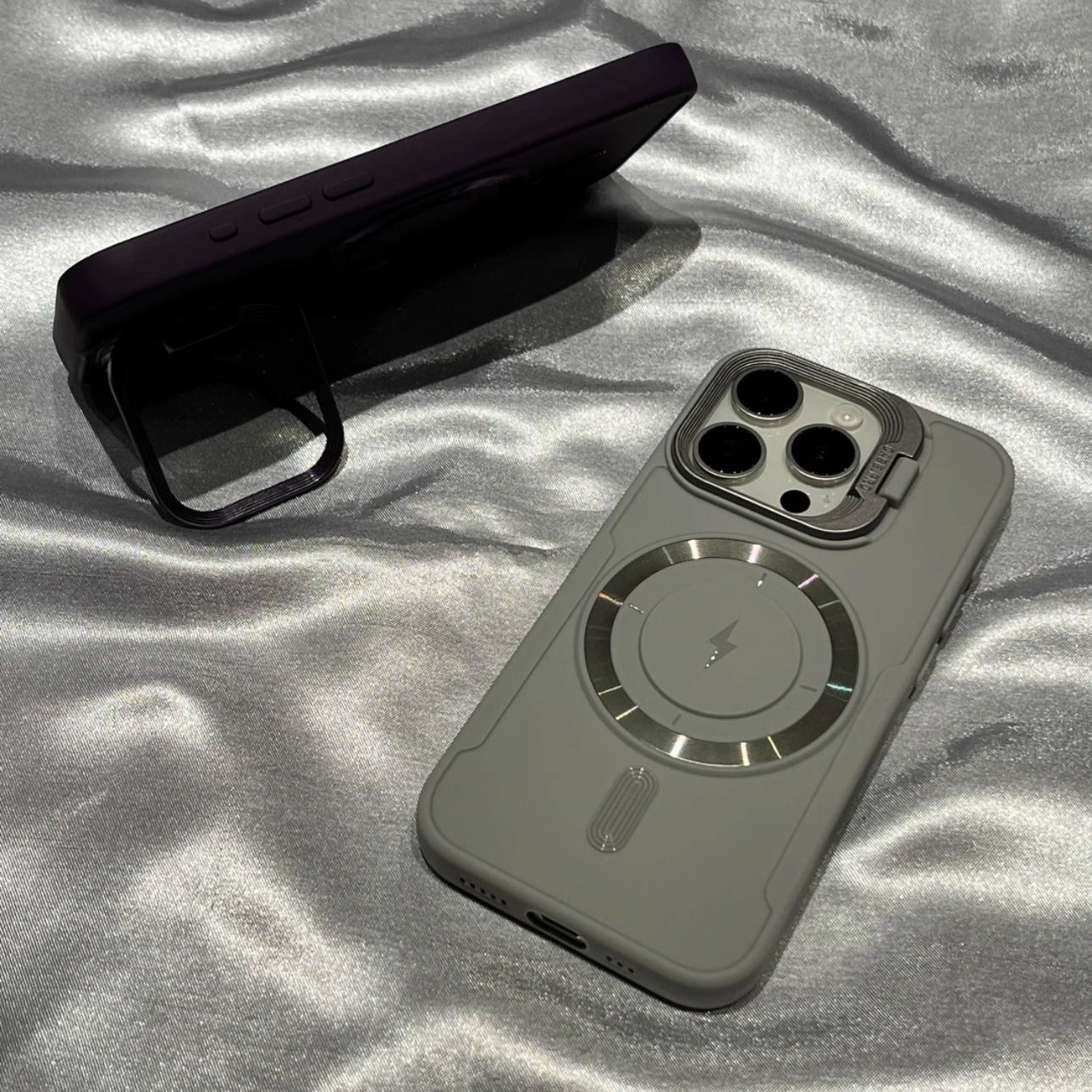 غطاء هاتف متوافق مع MagSafe لآ - مراجعة Quirky Phone Accessories وسعره