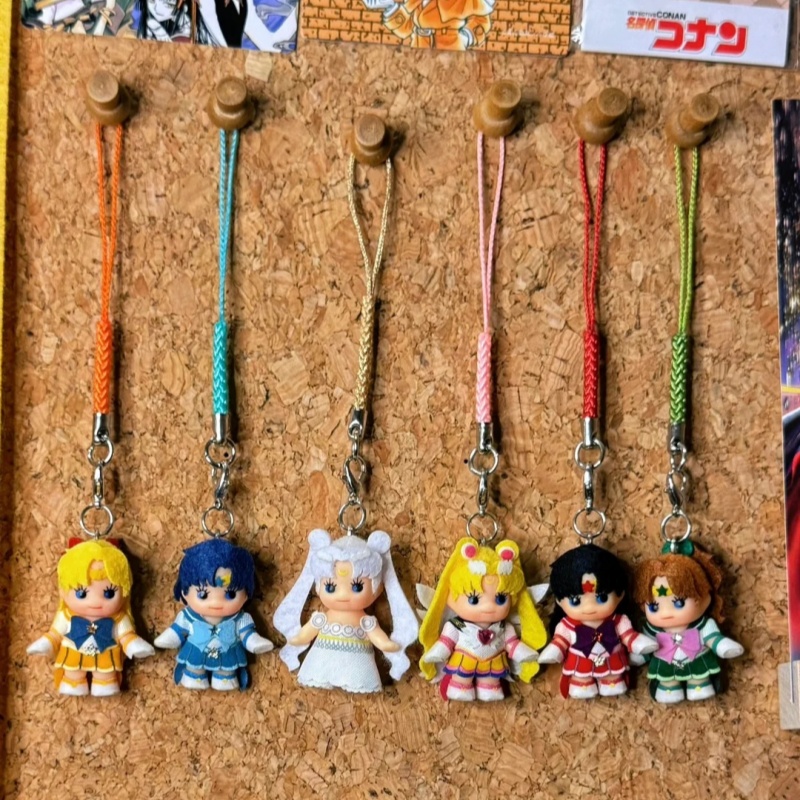 حقيبة سيلور فينوس بتصميم كيوبي - مراجعة Phone Accessories Tokyo وسعره